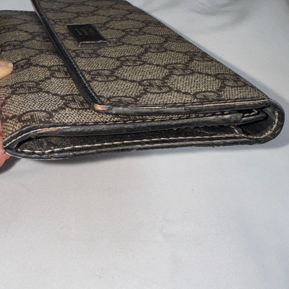 Vintage Gucci GG Plus Monogram Joy Continental
Flap Wallet - Picture 5 of 13